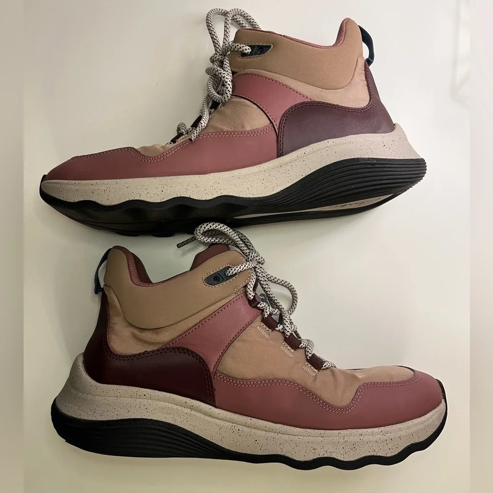 Clarks Women's Jaunt Lo Hiking Boot in Taupe Combi Size 11 Outdoor Gorpcore Boho